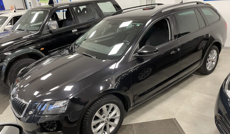 Skoda Octavia Octavia Wagon 1.6 tdi Executive 115cv dsg full