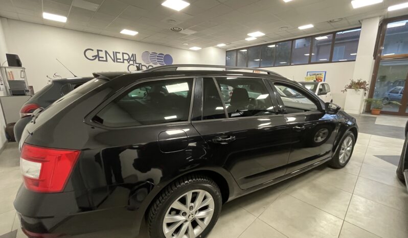 Skoda Octavia Octavia Wagon 1.6 tdi Executive 115cv dsg full