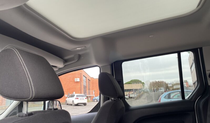 Ford Tourneo Connect 1.5 TDCi 120CV Titanium Connect full