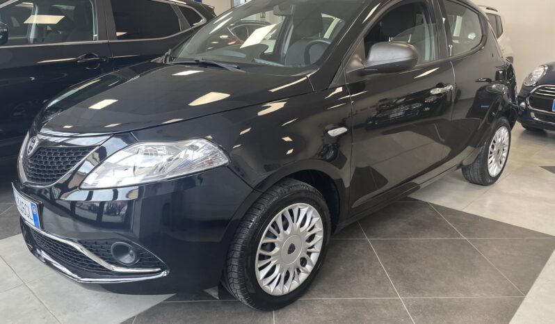 Lancia Ypsilon Ypsilon 1.2 Silver 69cv **OK NEOPATENTATI** full