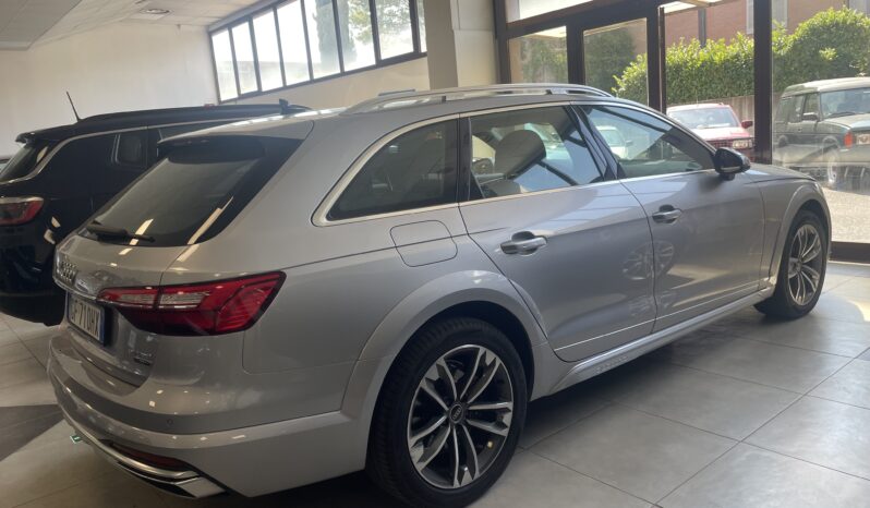 Audi A4 allroad Quattro 40 2.0 tdi mhev Business Ev 204cv s-tronic full